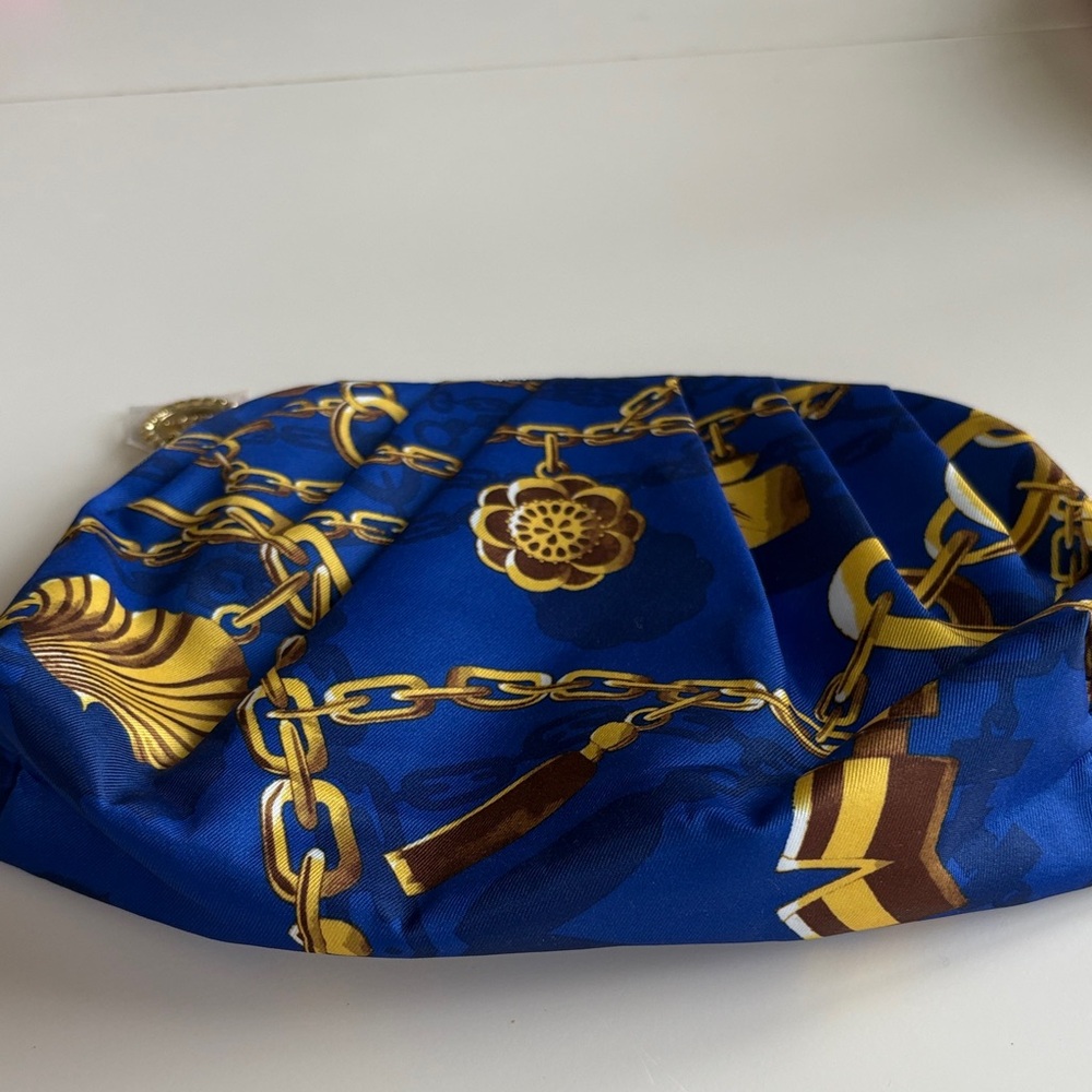 Estée Lauder Blue and Gold Women's Cosmetic Bag, new!